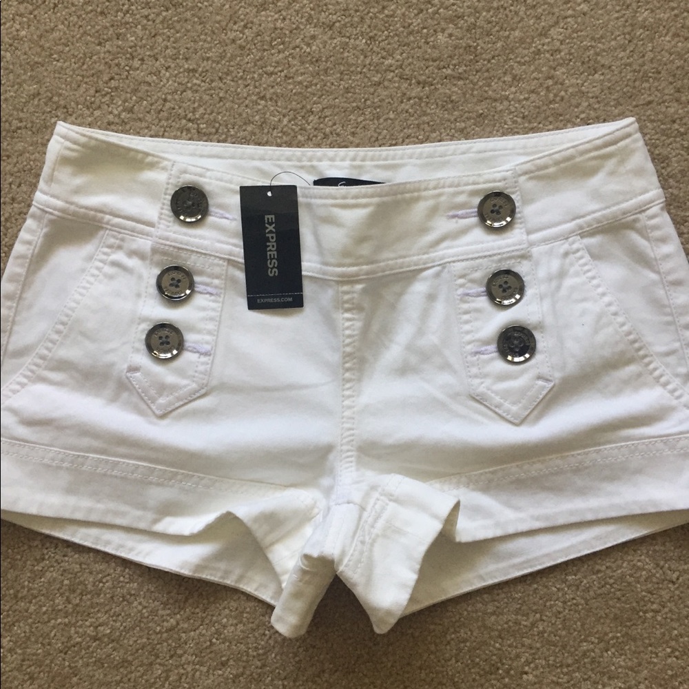 Express nautical button front short 0